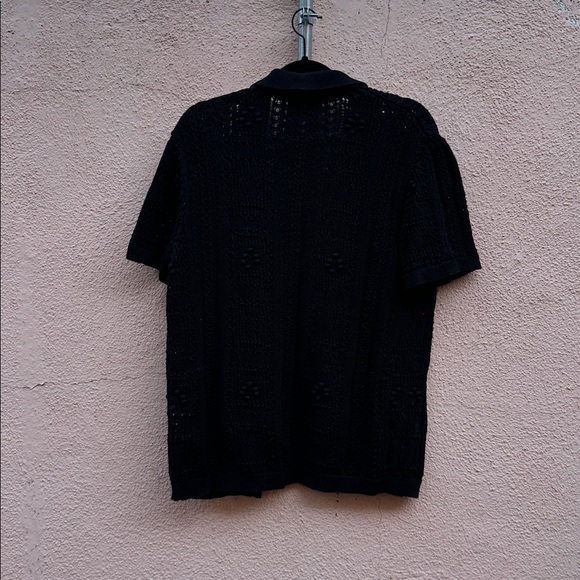 Old Navy Black Knit Button Down Shirt - Picture 4 of 5